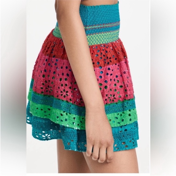 Alice + Olivia Bethie Smocked Tiered Mini Skirt size 14 - Picture 3 of 6